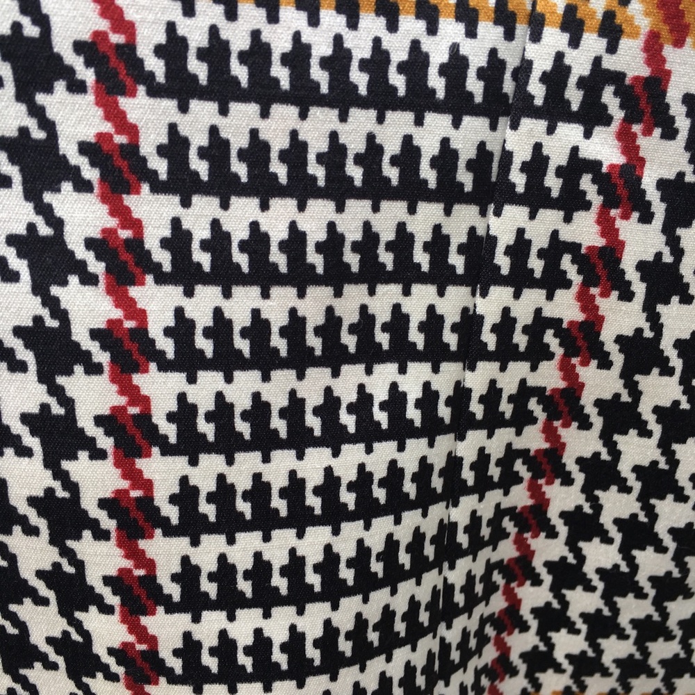 ESCADE MODERN HOUNDSTOOTH SILK JACKET - Picture 9 of 10